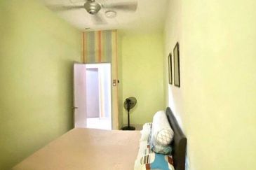 (WELL MAINTAINED) Renovated 2 Storey Terrace Taman Tasik Prima, Puchong