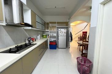 (BELOW MARKET VALUE) Renovated 2 Storey Desa Alam Seksyen U12, Shah Alam 