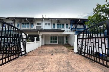 (BELOW MARKET VALUE) Renovated 2 Storey Desa Alam Seksyen U12, Shah Alam 