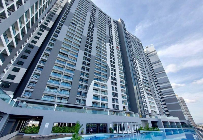(FREEHOLD) Symphony Tower (Menara Simfoni), Balakong, Seri Kembangan, Lebuhraya SILK, Balakong