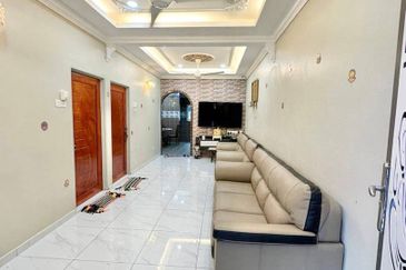 (FULLY RENOVATED) Single Storey Terrace Taman Sri Duyong, Melaka