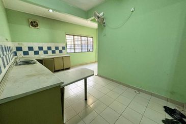 (CHEAPEST) 2 Storey Terrace Putra Indah @ Putra Heights 