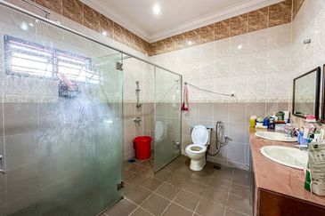 (HUGE LAND) Renovated Modern Design 2 Storey Bungalow, Kampung Tunku, Jalan SS1, Petaling Jaya