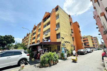 (FULLY REFURBISHED) Flat Taman Samudra, Batu Caves