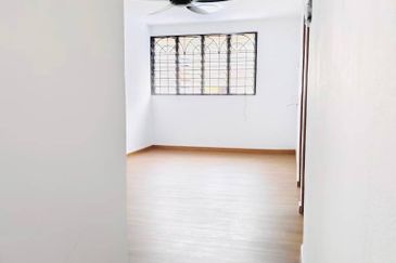 (FULLY REFURBISHED) Flat Taman Samudra, Batu Caves