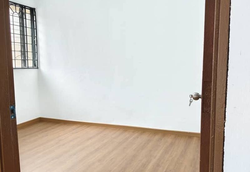 (FULLY REFURBISHED) Flat Taman Samudra, Batu Caves