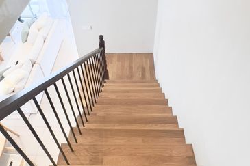 (FREEHOLD) Teres Dua Tingkat @ M Tiara, Mutiara Rini, Skudai