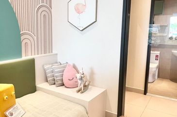 (NEAR CIQ) Aville Residences @ Permas