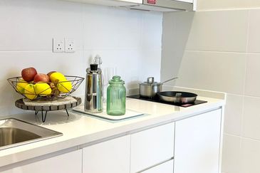 (NEAR CIQ) Aville Residences @ Permas