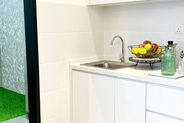 (NEAR CIQ) Aville Residences @ Permas