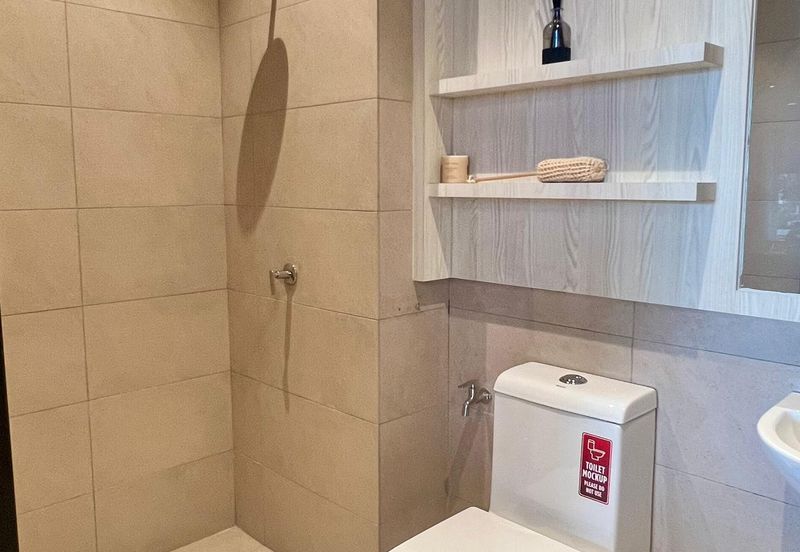 (NEAR CIQ) Aville Residences @ Permas