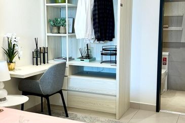 (NEAR CIQ) Aville Residences @ Permas