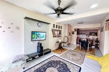 Villa Residence @ Goodview Heights