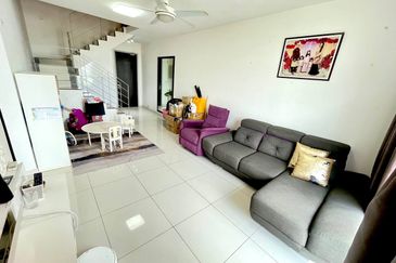 Midfields Condominium