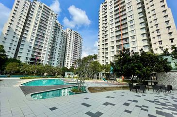 Midfields Condominium