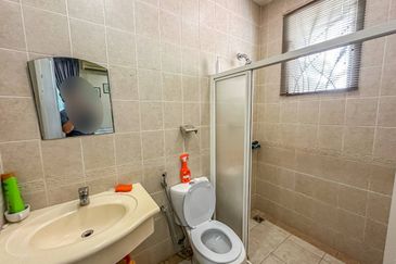 Jalan Rimba Riang 9/12