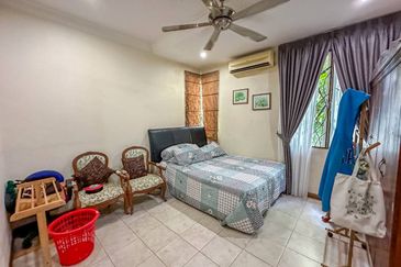 Jalan Rimba Riang 9/12