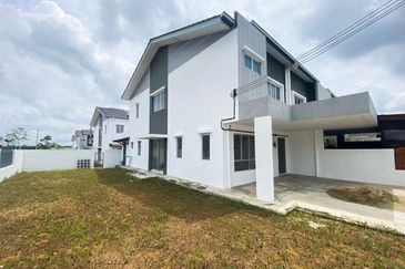 Laman Haris @ Eco Grandeur