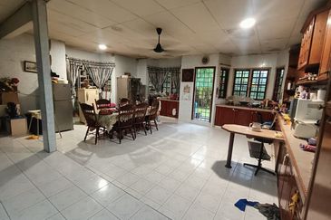 Seksyen 3, Shah Alam