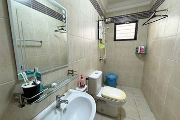 Cahaya SPK, Seksyen U9