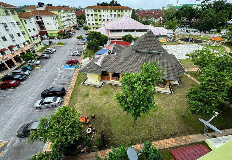 Pangsapuri Seri Bintang