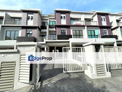 (FACING OPEN) Townhouse @ Bandar Puteri Bangi, Bangi, Selangor, Bangi