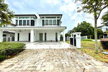 Tenderfields @ Eco Majestic