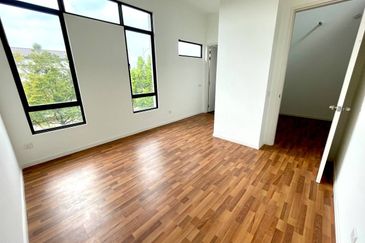 Tenderfields @ Eco Majestic