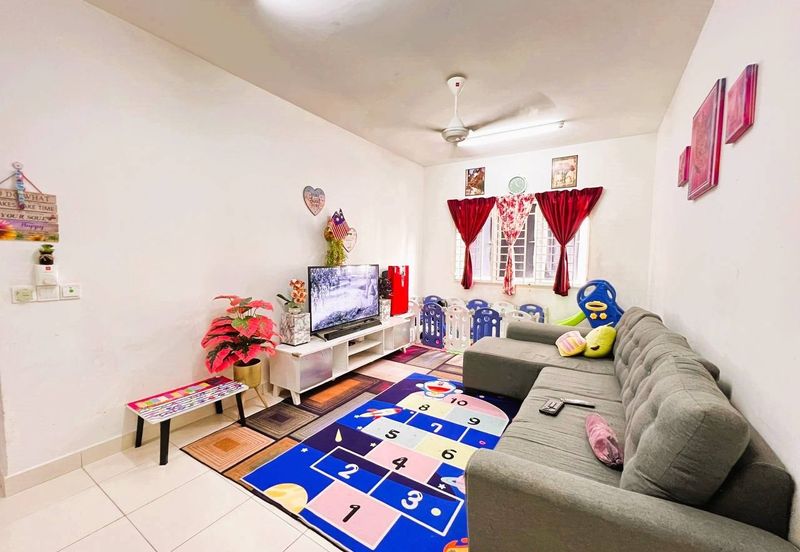 De Bayu Apartment @ Setia Alam