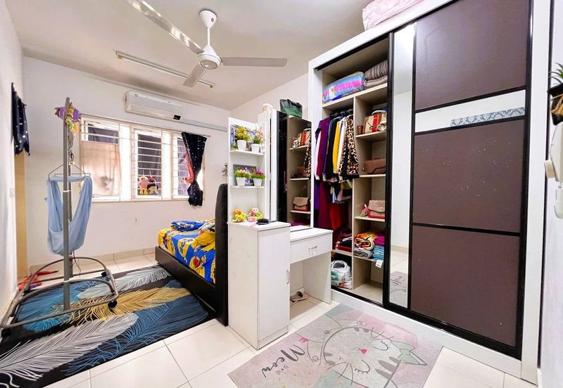 De Bayu Apartment @ Setia Alam