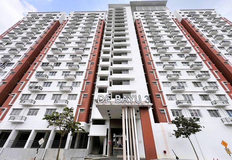 De Bayu Apartment @ Setia Alam