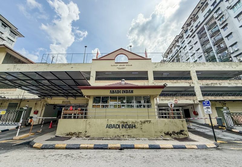 Apartment Abadi Indah