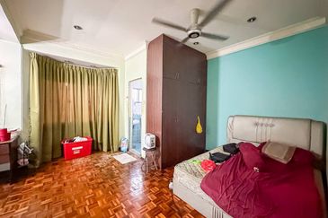 Jalan Impian Jaya 12