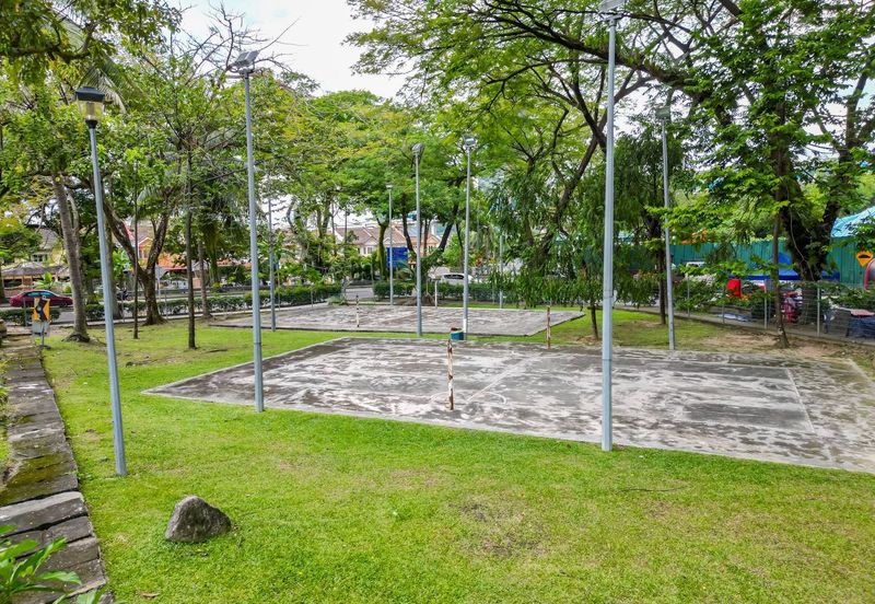 (CORNER LOT) Double Storey Terrace @ Bandar Tasik Selatan Kuala Lumpur