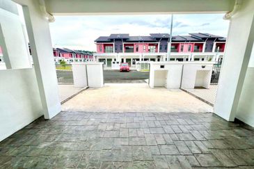 Taman Semarang Intan