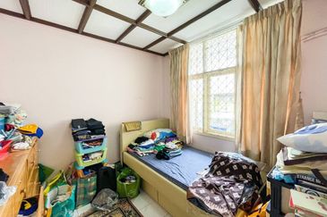 Jalan Kolam Air Lama 