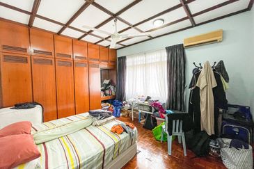 Jalan Kolam Air Lama 