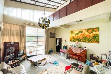 Jalan Kolam Air Lama 