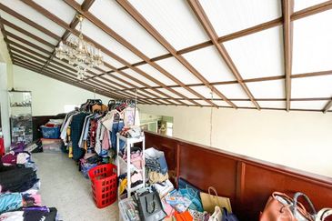 Jalan Kolam Air Lama 