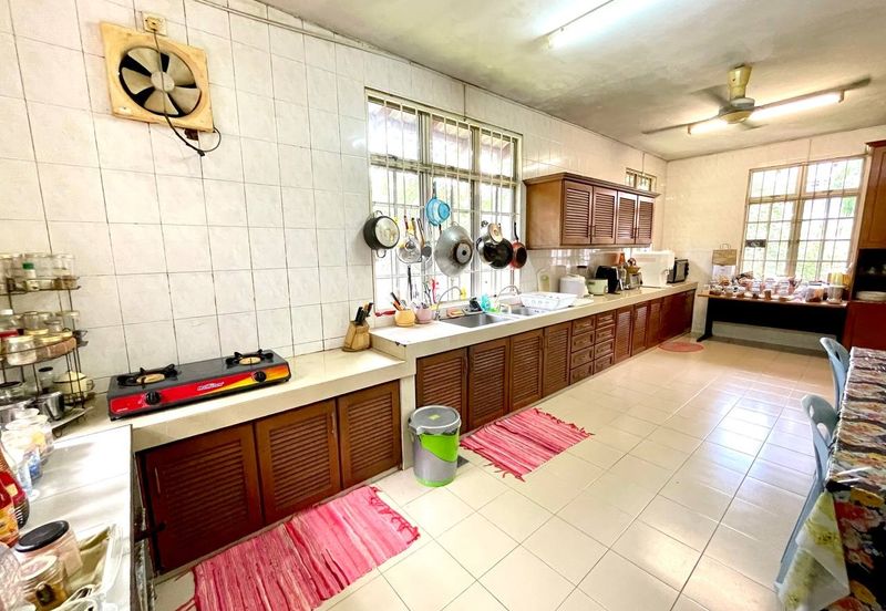 Kampung Bukit Lanjan