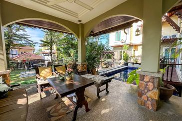 Impian Golf & Country Club