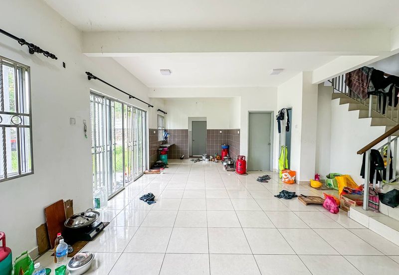 PELANGI HEIGHTS (TAMAN KAYANGAN)