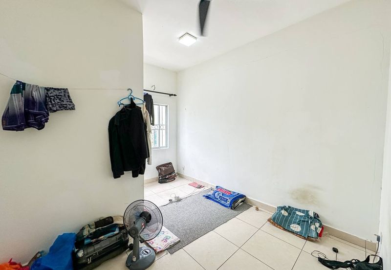 PELANGI HEIGHTS (TAMAN KAYANGAN)