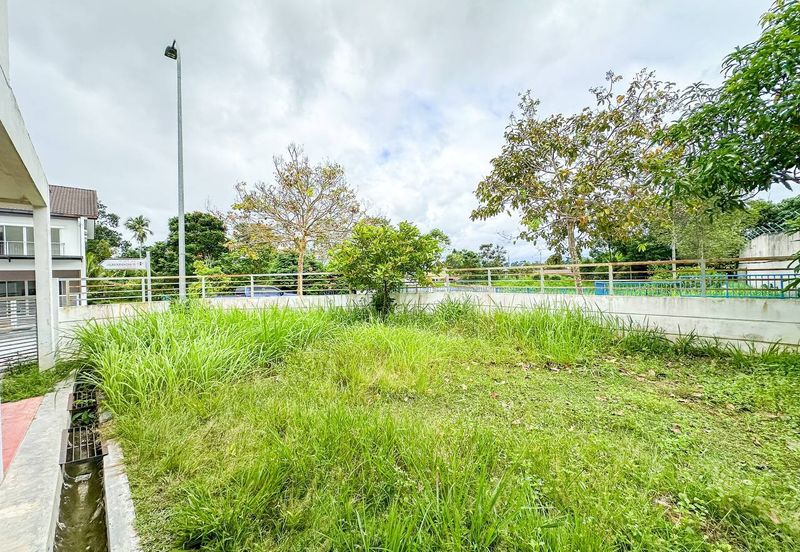 PELANGI HEIGHTS (TAMAN KAYANGAN)