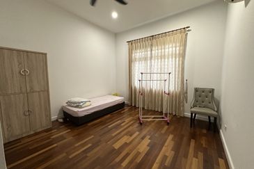 Twin Villas II @ Nusa Idaman