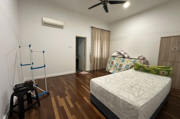 Twin Villas II @ Nusa Idaman