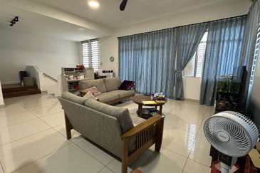 Twin Villas II @ Nusa Idaman