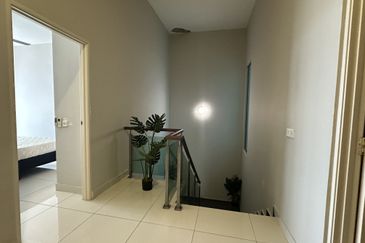 Sky Loft Premium Suites, Bukit Indah