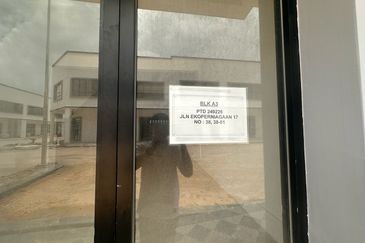 Eco Tropic Brand New Double Storey Shoplot 