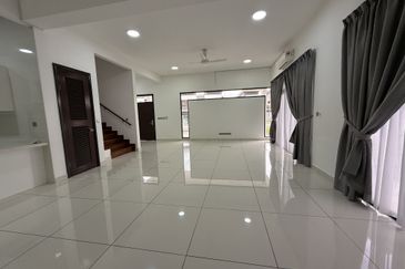 The Canal Garden North, Horizon Hills